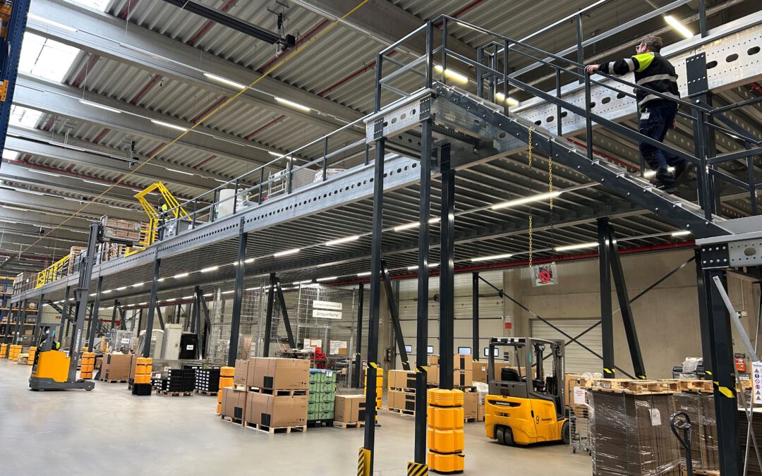 Lagererweiterung Regensburg: Craiss Generation Logistik erweitert Kapazitäten mit neuer Lagerbühne
