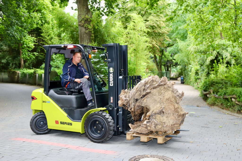 Elektrostapler im Härtetest